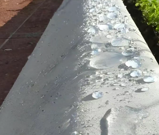 新巴尔虎左硅烷浸渍涂料在混凝土保护中的应用